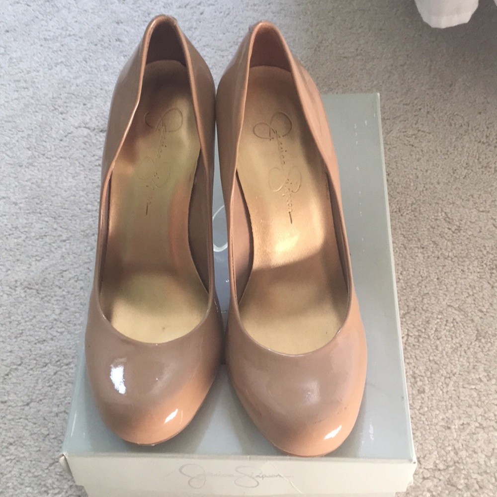 Jessica Simpson pumps sz 7.5